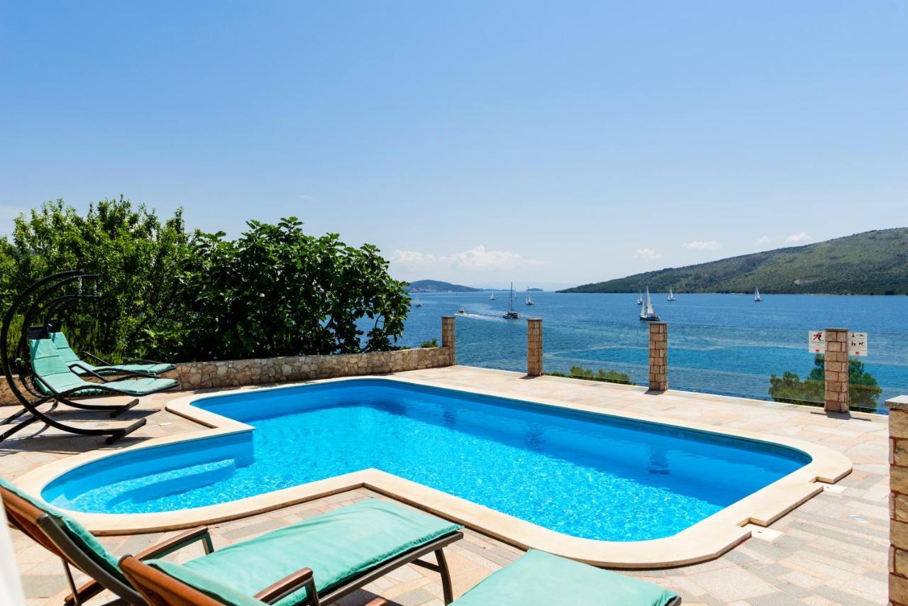 Seaside Villa Near Trogir - Poljica Marina Kültér fotó