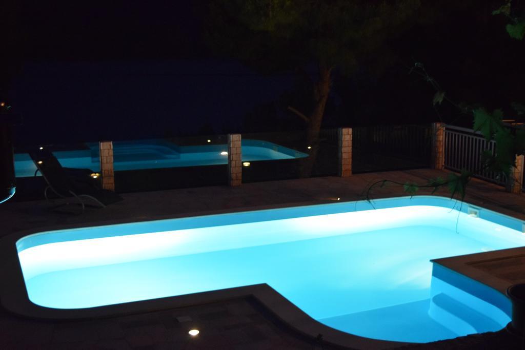 Seaside Villa Near Trogir - Poljica Marina Kültér fotó