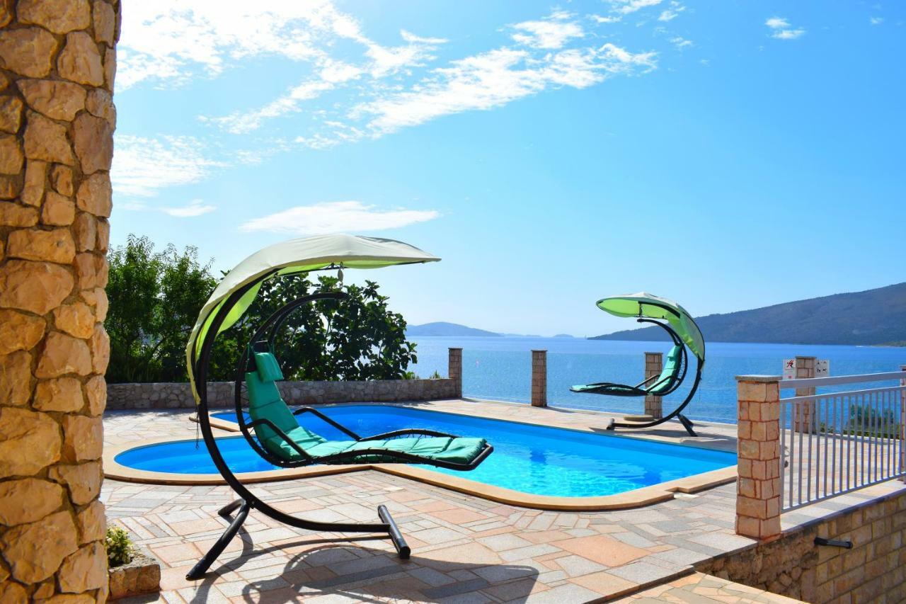 Seaside Villa Near Trogir - Poljica Marina Kültér fotó