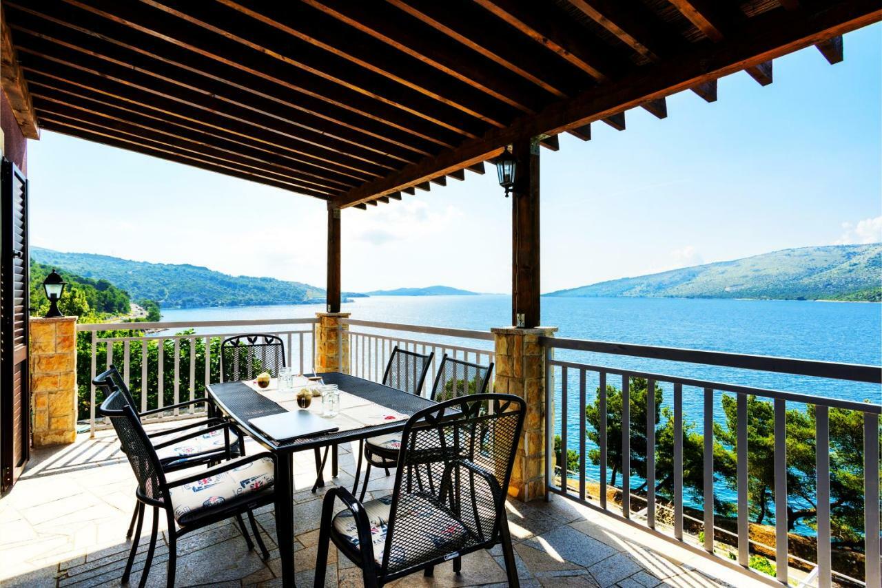 Seaside Villa Near Trogir - Poljica Marina Kültér fotó
