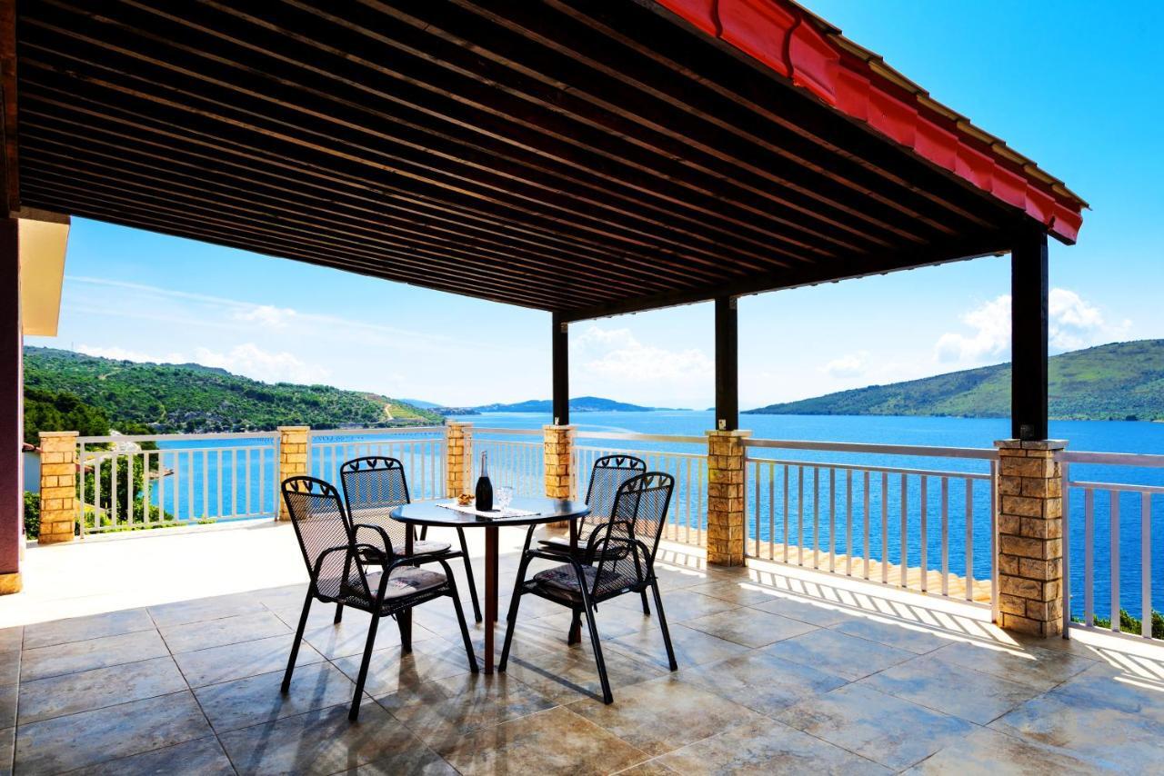 Seaside Villa Near Trogir - Poljica Marina Kültér fotó